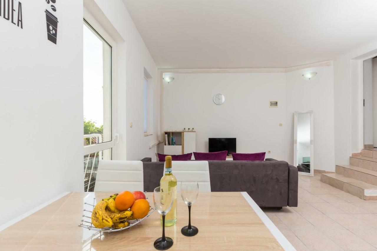 Apartment Kucera Ρόβινι Εξωτερικό φωτογραφία